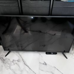 Panasonic TV 43”