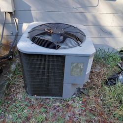 WCH3364GKC100 Carrier A/C Unit full Freon Charged