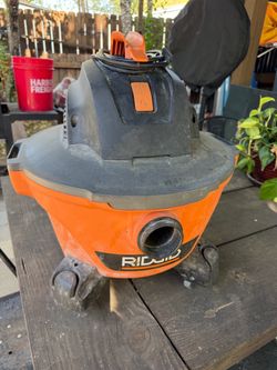 RIDGID Wet/Dry Shop Vacuum