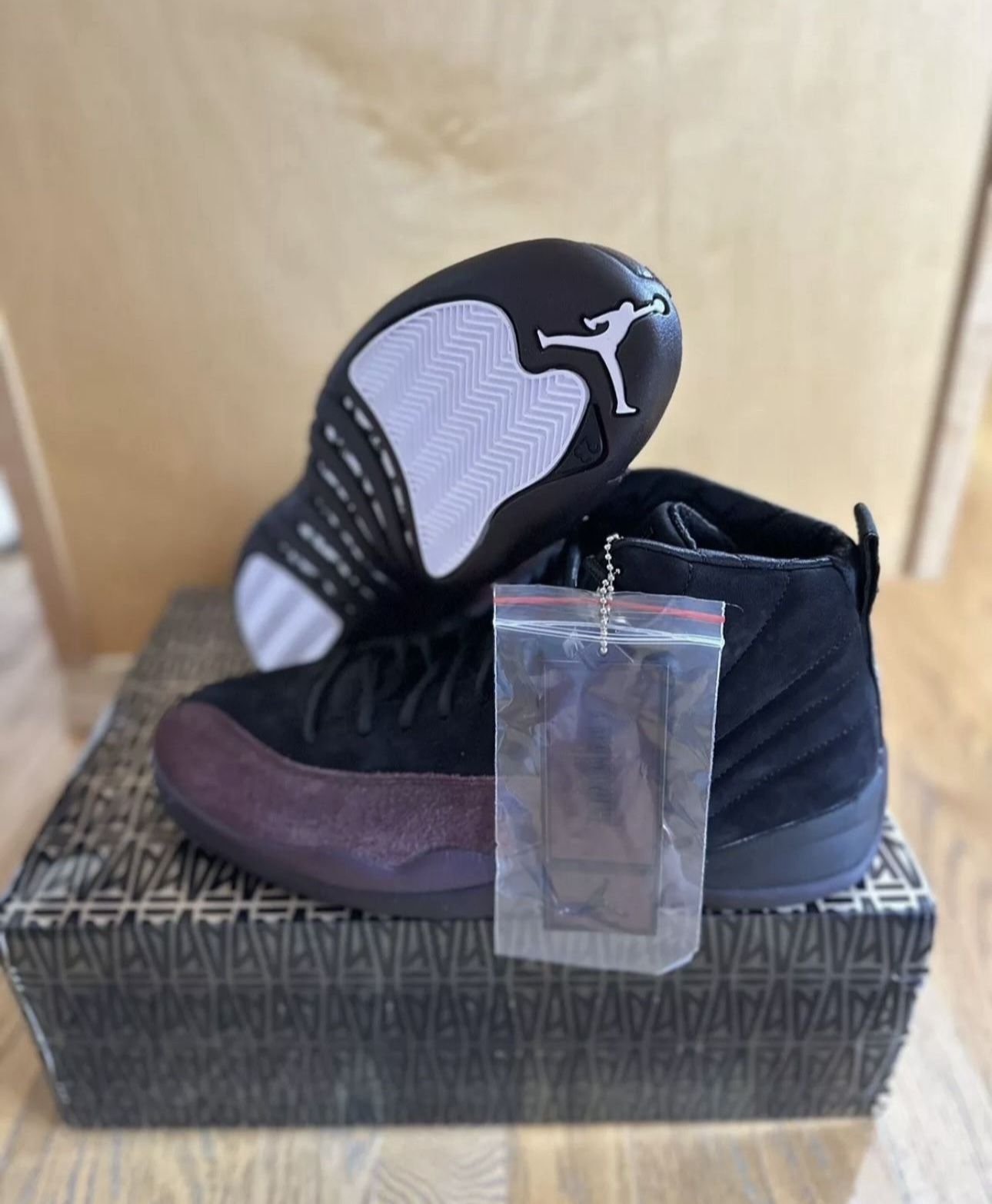 Air Jordan 12 A Ma Maniere Black Womens Size 12.5W 11M DV6989-001 Brand New