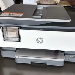 HP OfficeJet 8015e Printer -great condition