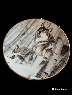 Wolf Collector Plate