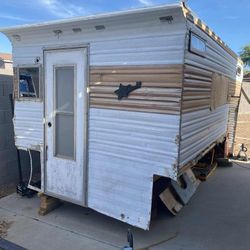 Goldstar 1977 Camper 22 Foot