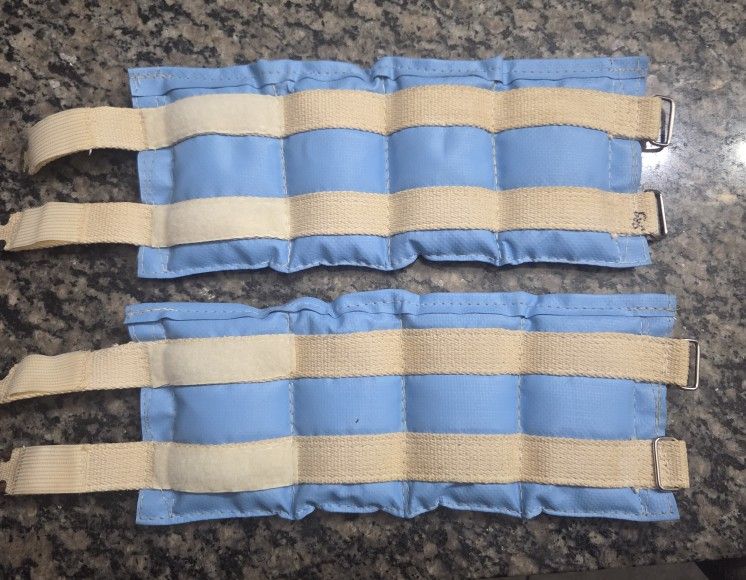 Ankle Weights 3.5 Pounds Each. Tom Weights.