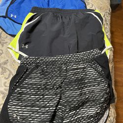 Womens Size S/M Under Armour Shorts Lot