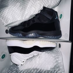 Jordan Retro 11 “Gamma” Size 9