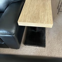 Coffee Table And End Table 