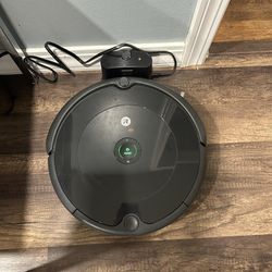 iRobot - Roomba 694 Wi-Fi Connected Robot Vacuum - Charcoal Grey