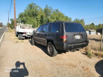 2003 Jeep Cherokee