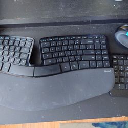 Microsoft Sculpt Ergonomic Wireless Desktop Keyboard and Mouse