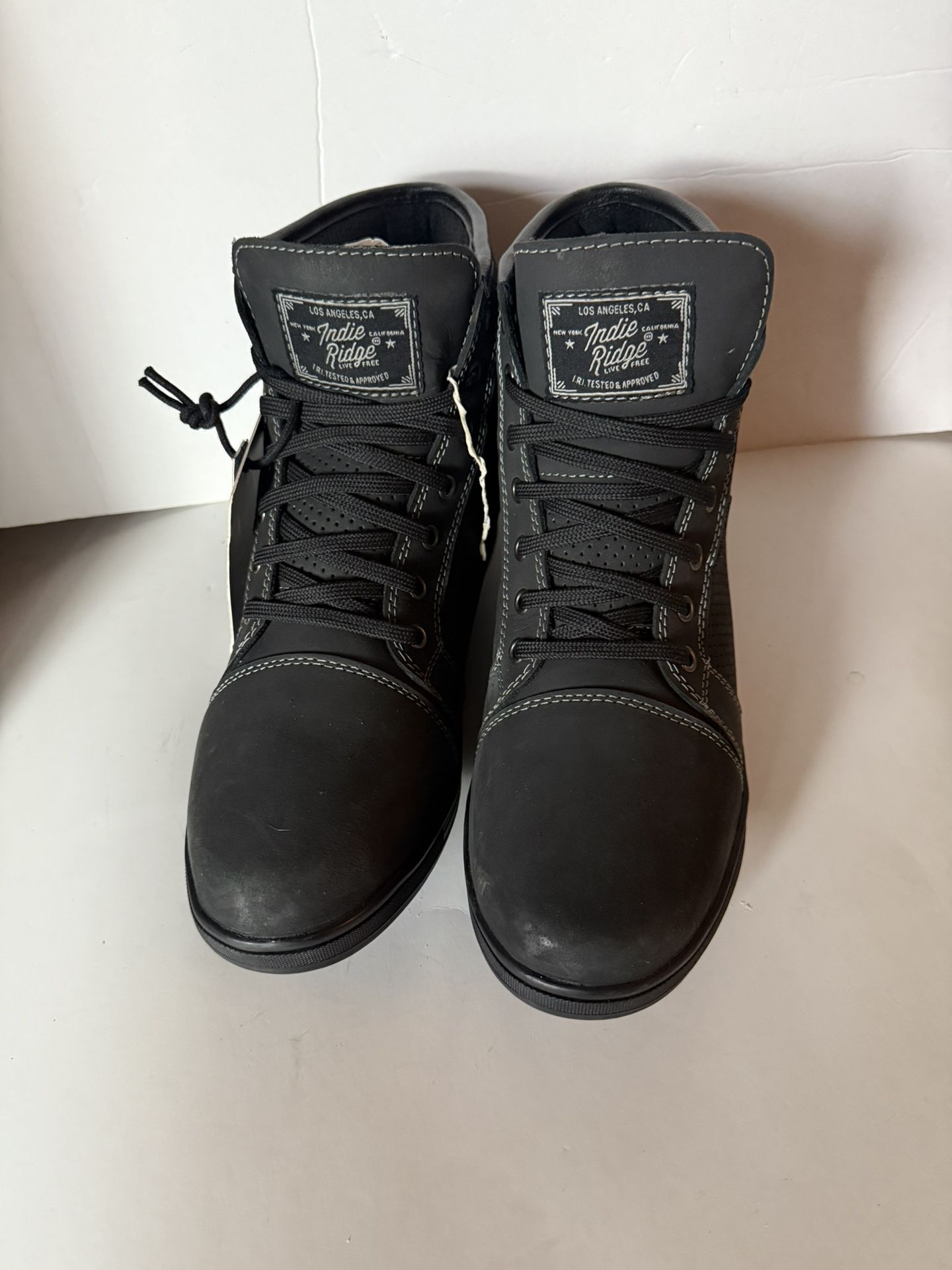 Indie Ridge Men's Black Leather Motorcycle boots The Knight 5.0 Ventilated. Sz09