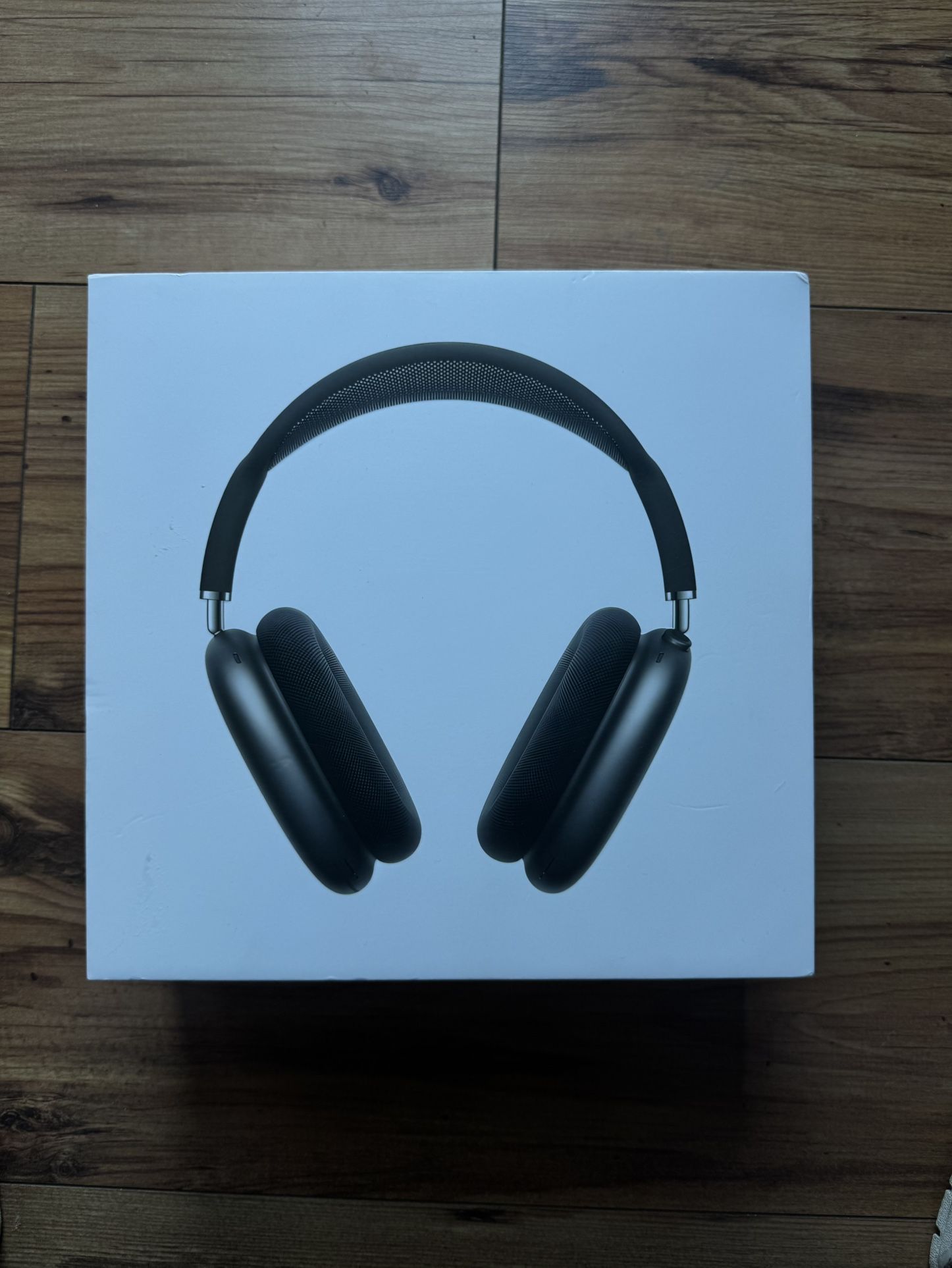 AirPod Maxes