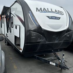 2020 Mallard Ultra Lite Travel Trailer