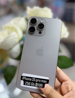 Unlocked- iPhone 15 Pro Max 256 Gb and clean imei