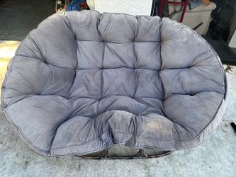 Double Papasan Chair with Gray Cushion