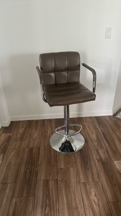 Modern bar stools  (4)