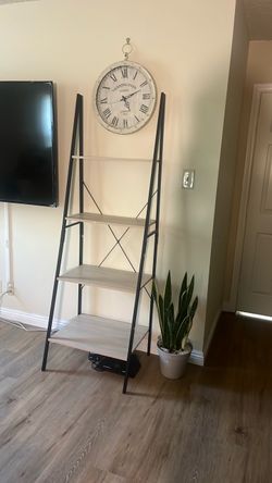 4 Tier Book shelf