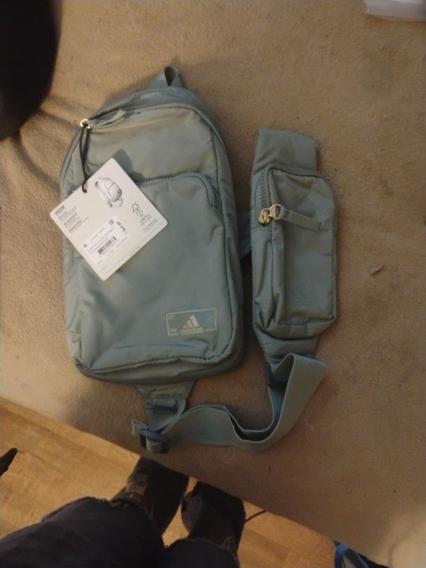 Adidas Essentials 2 Sling Crossbody Backpack Fanny Pack Waist Pack Mint Silver Green BRAND NEW WITH TAGS