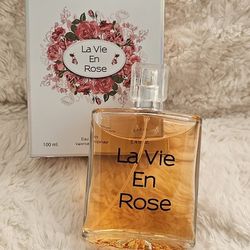 La Vie En Rose Perfume 