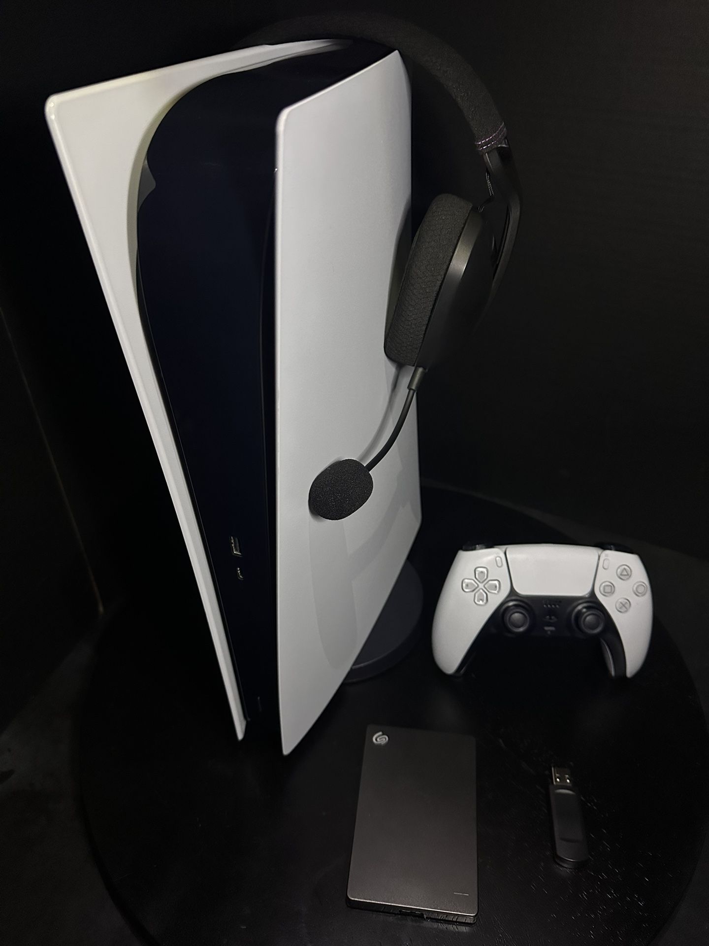 PlayStation 5 Console Digital Edition With White DualSense Controller, Headset, 1TB External Storage
