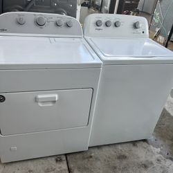 Whirlpool Laundry Washer And Gas Dryer 