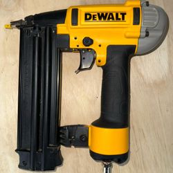 Dewalt 18ga Nailer 6 1/2 Circular Saw