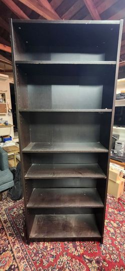 Bookshelf. Free.
