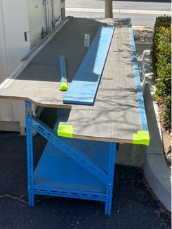 Free Table - Mesa Gratis