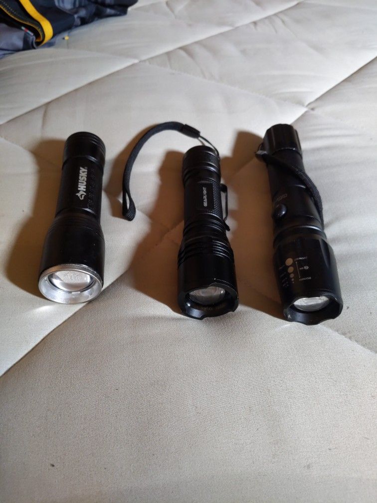 3 Flash Light