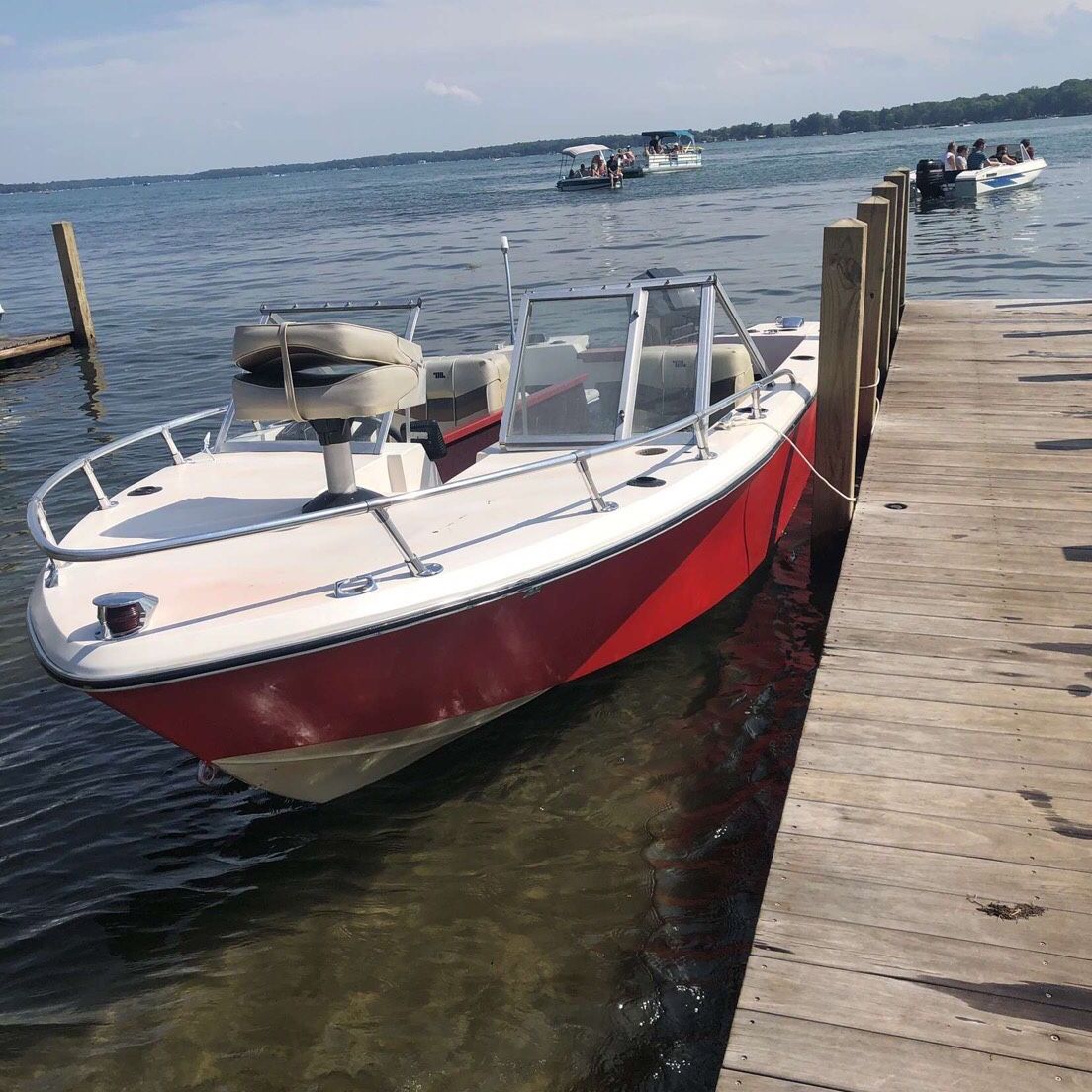 Photo Fishing boat and trailer