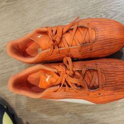 Soccer Cleats Boy Size US4.5