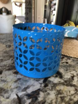 Partylite candle holder new