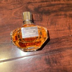 Viktor And Rolf FLOWERBOMB Nectar