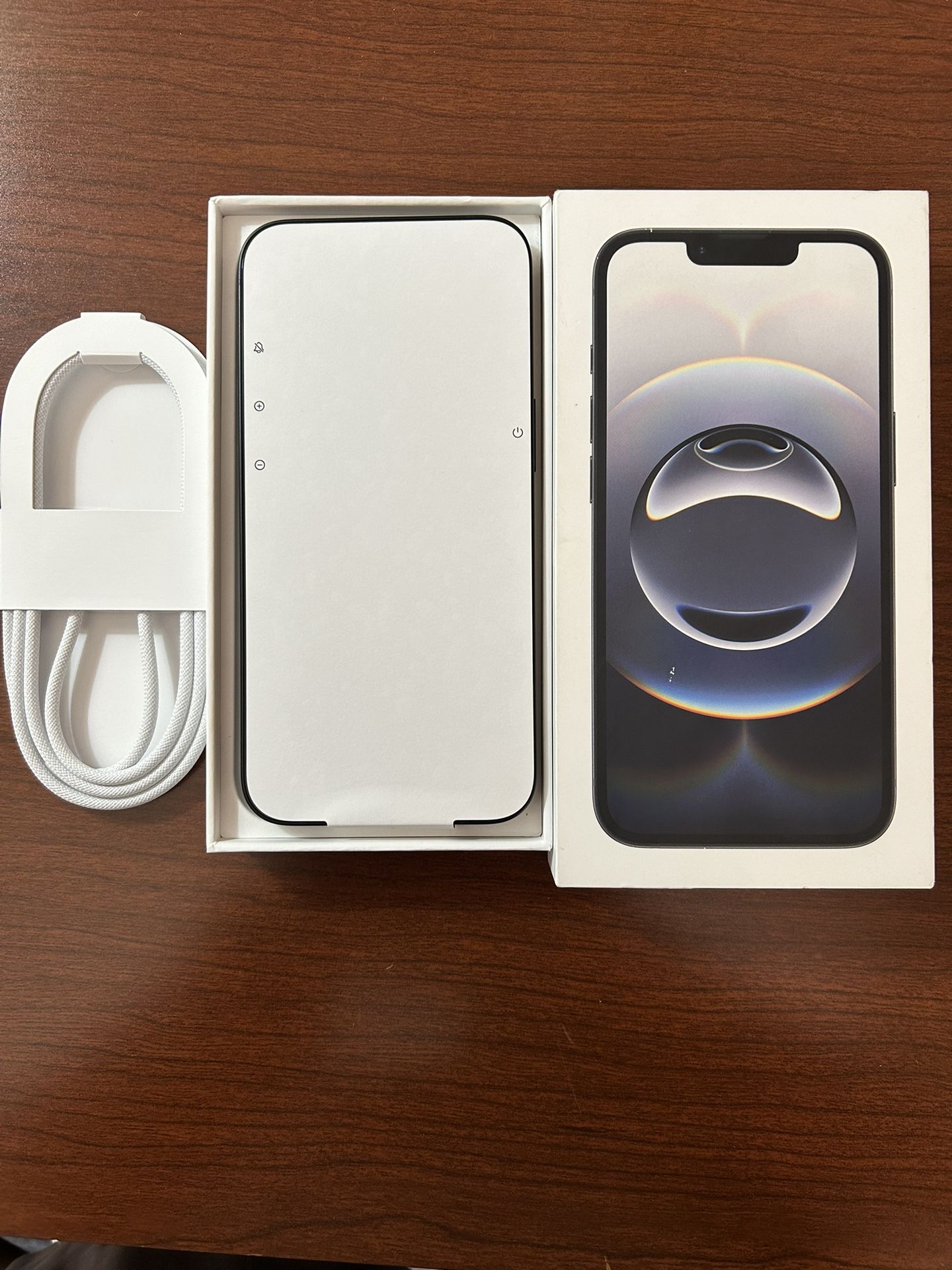 iPhone 16E With Apple Intelligence