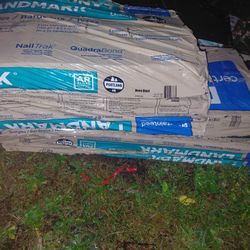 Material  Roofing  Black