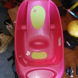 Baby bathtub