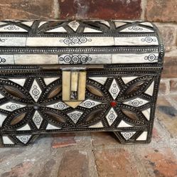 Moroccan Bone Decor Antique Box