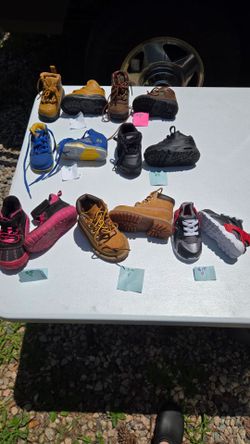 Toddler shoes size 4-4.5