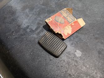 Vintage car brake or clutch pedal cover replacement