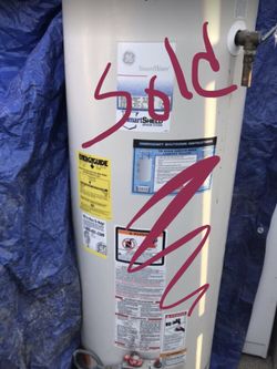 SOLD — GE “Smart Shield” Water Heater (GAS) 40 Gallon