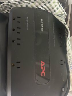 APC BY SCHNEIDER ELECTRIC UPS System: Single Phase, 650 VA