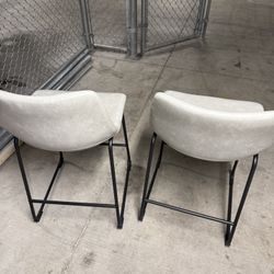 Flash Furniture Light Gray 30.0-in H Bar height Upholstered Metal Bar Stool