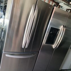 30 "Wide L/G Refrigerator Stainless Steel Everything Works Good 💯♦️📌