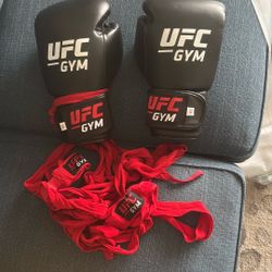 Boxing 🥊 Gloves UFC GYM 