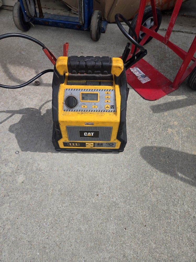 Cat Jump Starter Plus Tire Inflator With Outlets And Charging Ports
