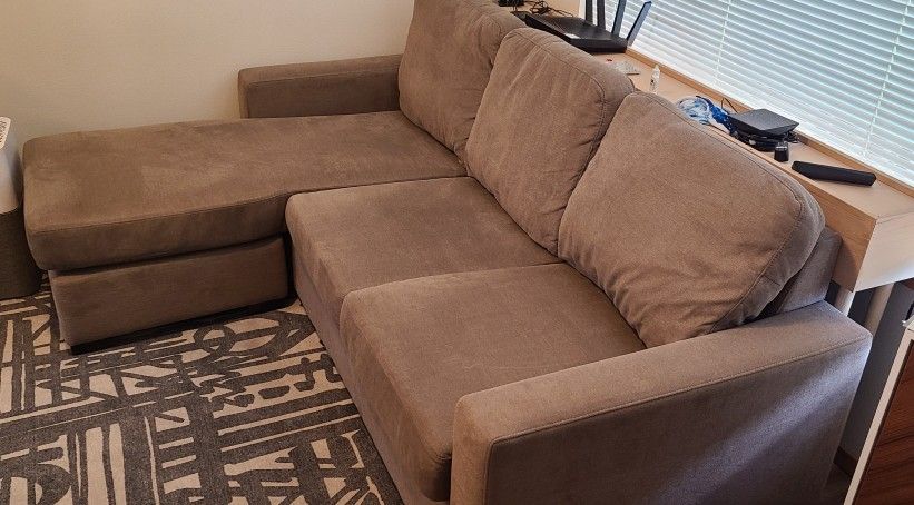 Chaise Couch