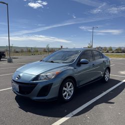 2011 Mazda 3 Sedan 