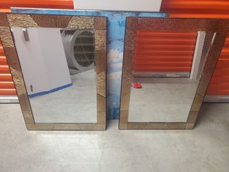 Gorgeous Gold Mirror