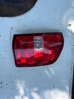 2007-2013 Chevy Silverado taillight