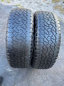 Set of 2 nice Good year Wrangler LT275/65/20 ( We install & balance)